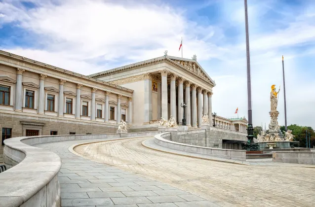 โรงแรมใกล้Wien Meidling Railway Station