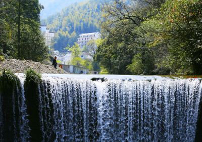 Tianfang Se-rich Village