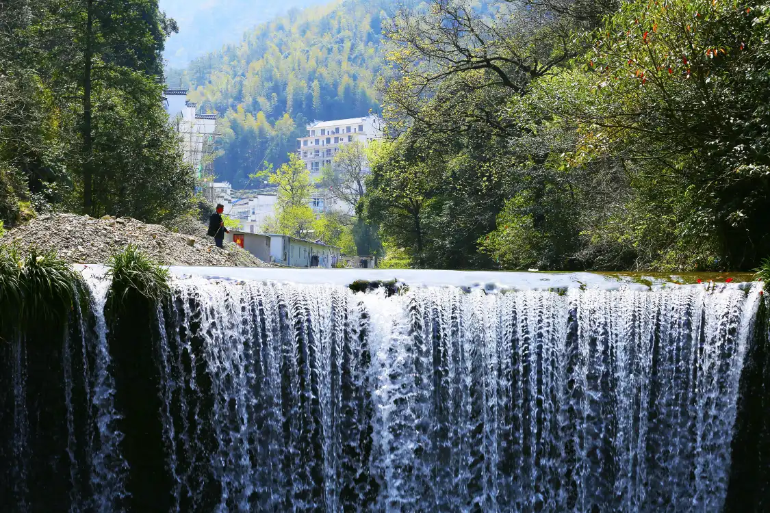 Hotels near Tianfang Se-rich Village