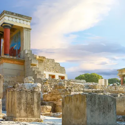 Отели с услугой парковкой в г. Трикала