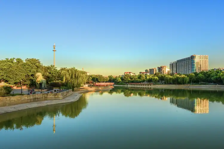 Hotels near Water Park