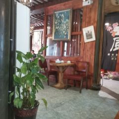 花家地艺术餐厅(古城景区店) User Photo