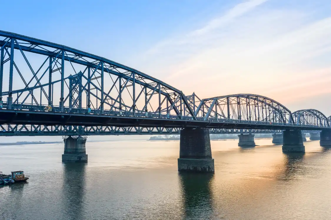 Hotels near Yalujiang Avenue