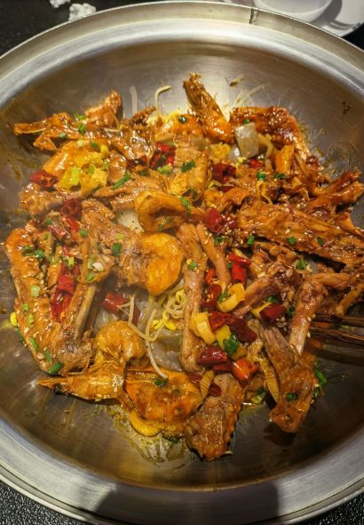 张大师·吮指鸭爪爪(步步高·新天地店)