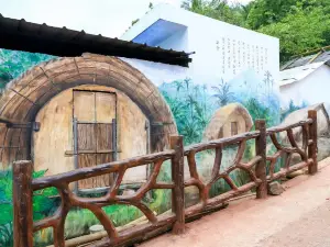 Changjiang Lizu Zizhixian Museum
