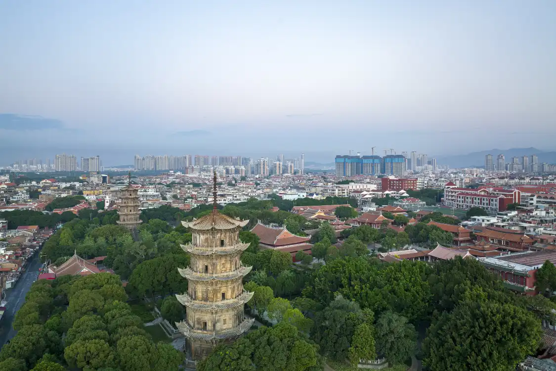 Hotel in zona Zhenguo Tower