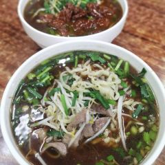 四子面馆镇江锅盖面(凤凰大道店) User Photo