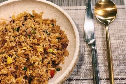 COURTYARD HOTEL/RESTAURANT/BAR