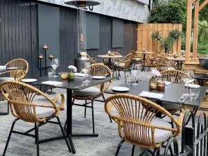 restaurant Bas