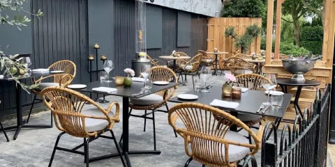 restaurant Bas