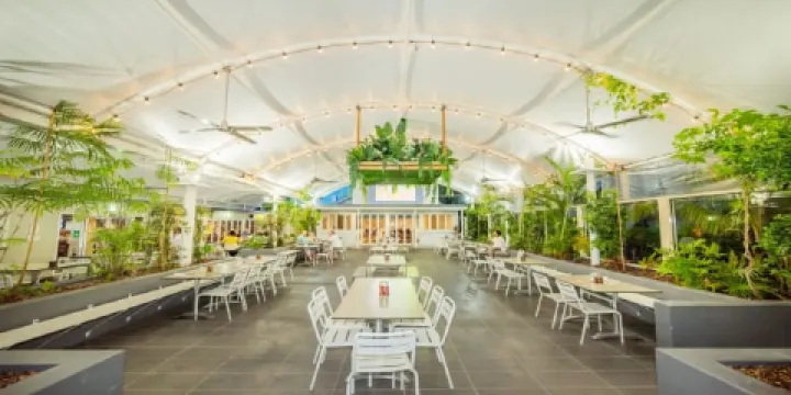 三葉草酒店酒吧和餐廳