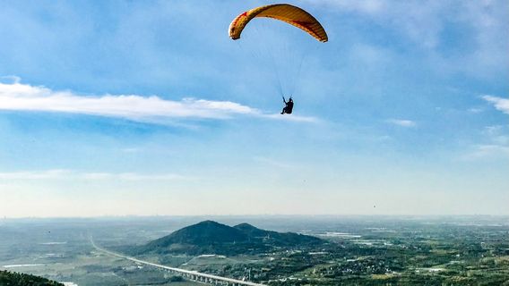 Qingyang Mountain Paragliding Flight Base