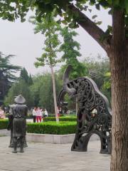 Zhenqingmen Square