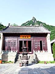 Renwei Temple
