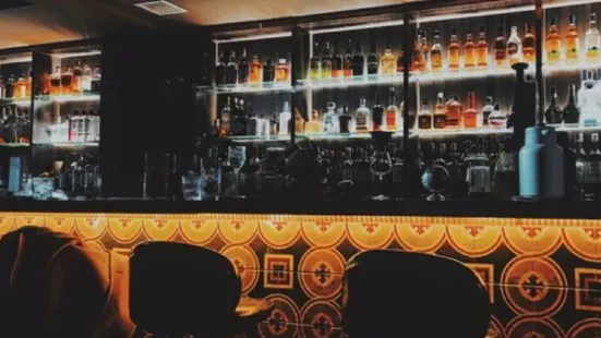 Rex's bar