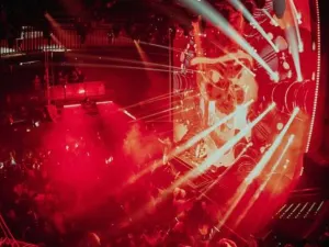 CLUB ILLUSION