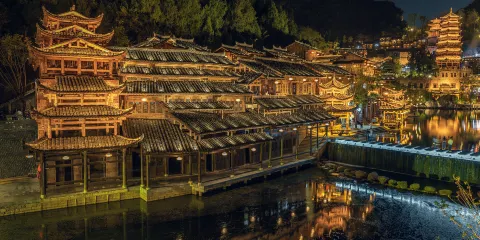 天下布依景區
