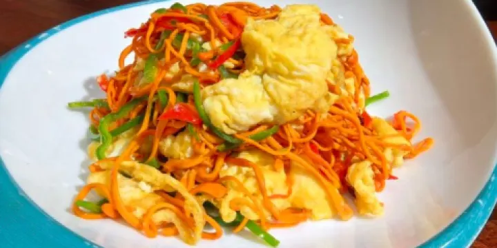 高胡賽東鄉人家