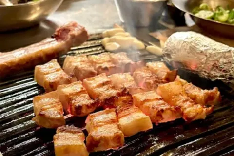 금돼지식당