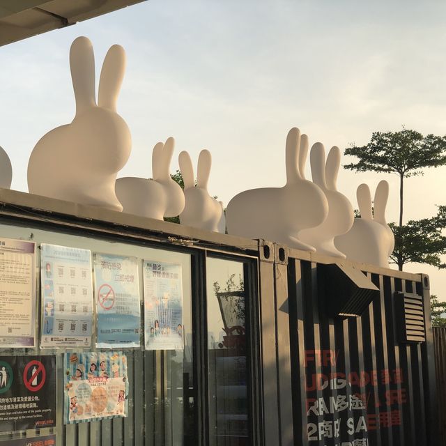 鬧市中的小小咖啡店｜觀塘海濱花園天橋底
