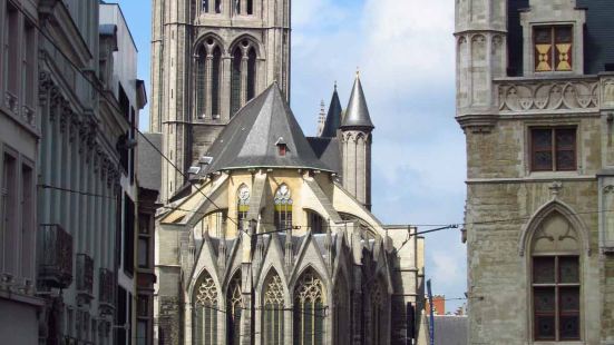 圣尼古拉斯教堂是比利时根特最古老，最著名的地标之一。该建筑始