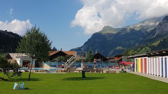 Schwimmbad Kandersteg
