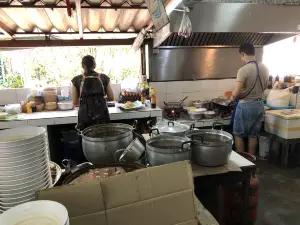 Pad Thai - Thai Food