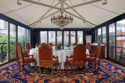 Hong Hao PuJiang YiHao