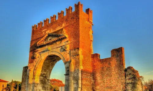 Arco di Augusto