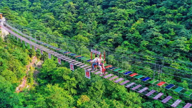 鄰近浙北大峽谷的酒店