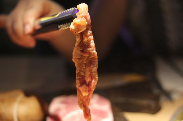 極上韓牛滋味燒肉，油花濃香好美味