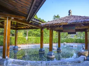 Luotian Sanlifan Hot Springs Resort