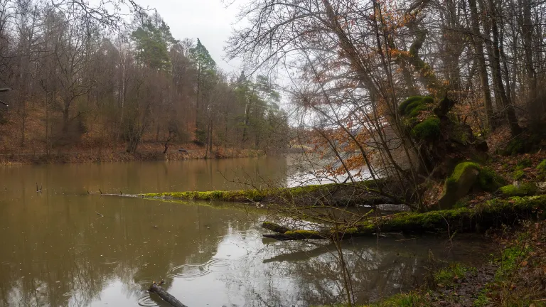 Vé máy bay giá rẻ từ Sân bay Ljubljana đi Đà Nẵng