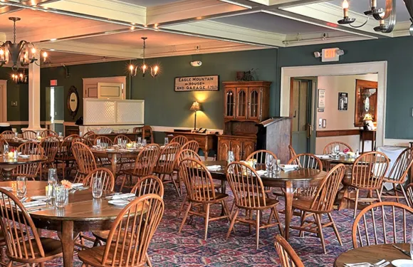 Highfields Restaurant & Eagle Landing Tavern