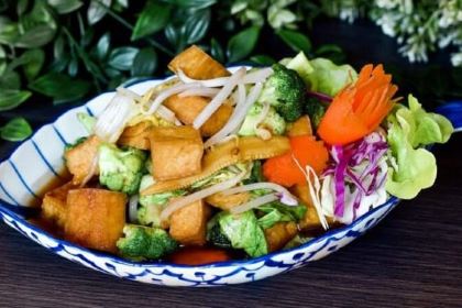 Surfers Paradise Thai Restaurant & Cafe