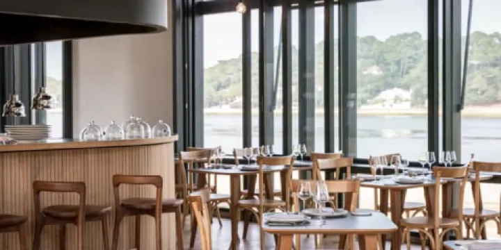 Les Hortensias du Lac