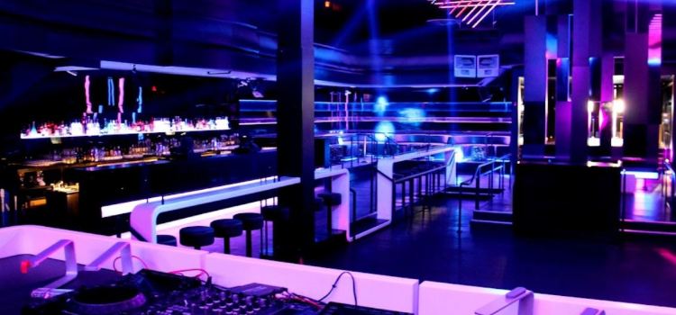 Celebrities Nightclub