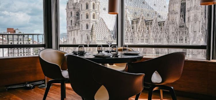 ONYX RESTAURANT