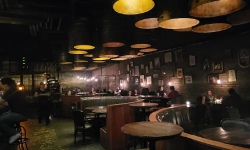 Victoria Brown Bar