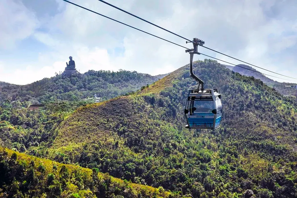 1_Ngong Ping 360 Cable Car
