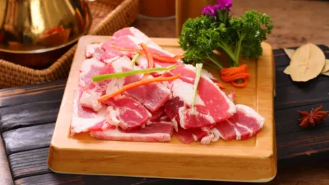 SAN QIAN LI KAO ROU in 번시