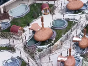 Luquan Hot Spring Center, Wenquan County, Bortala City, Xinjiang