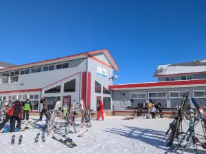 Powder Ridge Ski Area
