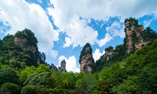 Huangshi Village
