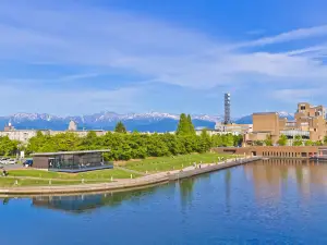 富岩運河環水公園