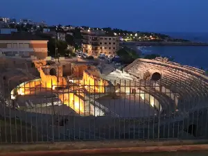 Attrazioni del Giro Notturno a Tarragonès: le opzioni più popolari