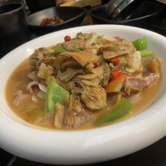 JUN WO ZI YE SHENG JUN HUO GUO HUO PIAO YANG ROU HUO GUO 여행 사진