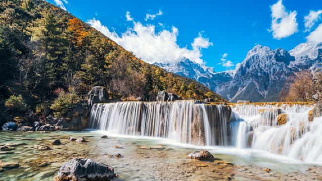 白沙古鎮+玉龍雪山+藍月谷+《印象麗江》演出一日遊【私家團】