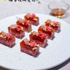 SHUAI KITCHEN DELICATE SHANGHAINESE RESTAURANT User Photo