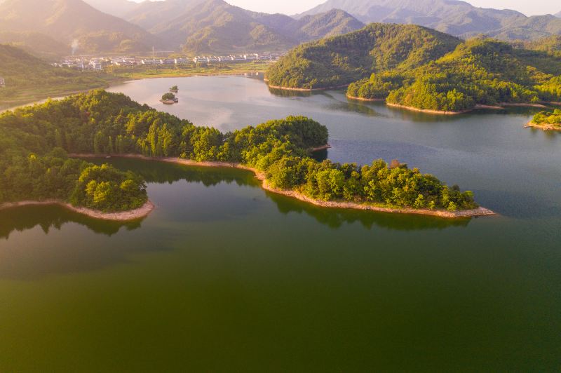 Tongji Lake